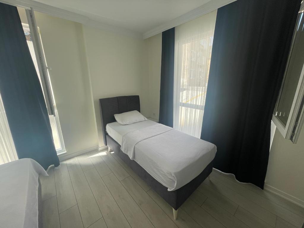 Trabzon Life Aparthotel Bagian luar foto